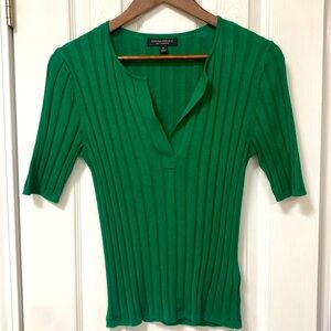 Banana Republic silk cashmere sweater. perfect condition! Small